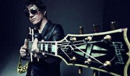 娱乐圈吃瓜许巍是谁啊,揭秘“吃瓜群众”热议的许巍是谁之谜